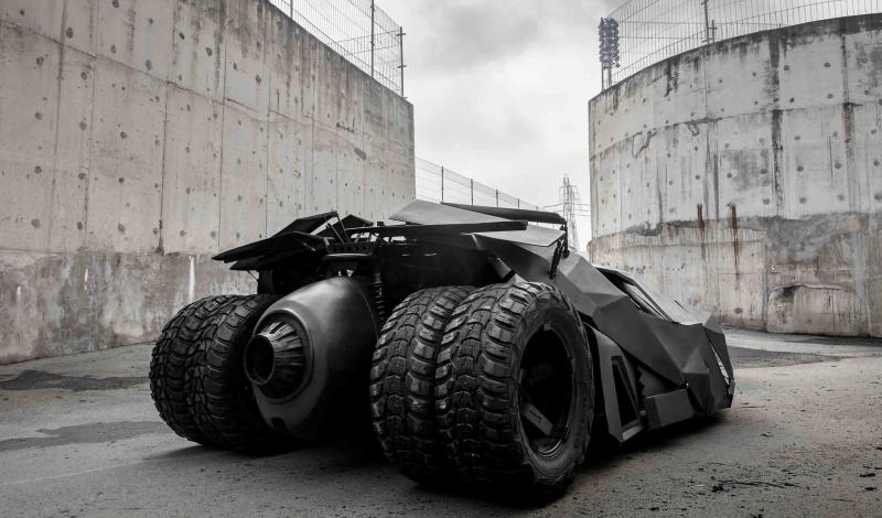  - Batmobile électrique | Les images de la voiture de Batman zéro émissions