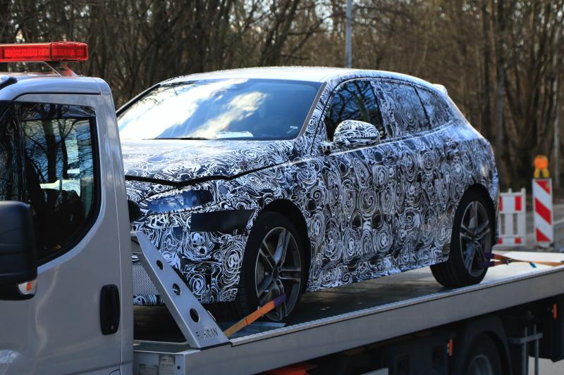 BMW Série 1 | Les images du prototype de la version restylée