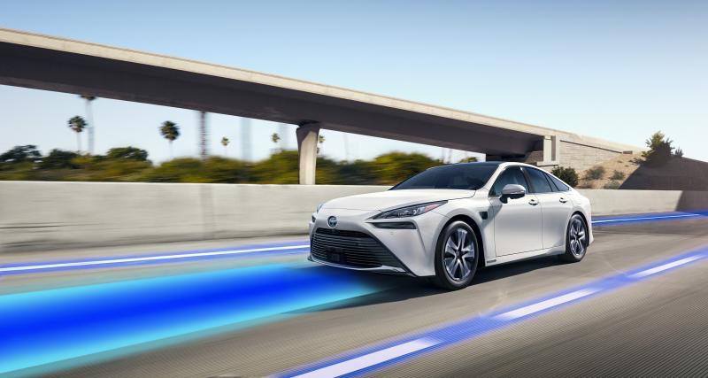 La Toyota Mirai est maintenant proposée avec un système de conduite autonome de niveau 2