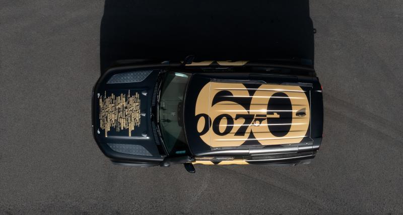 Ce Land Rover Defender 90 arbore une livrée aux couleurs de James Bond pour les 60 ans de la saga - Un avant-goût d’autres épreuves de rallye-raid