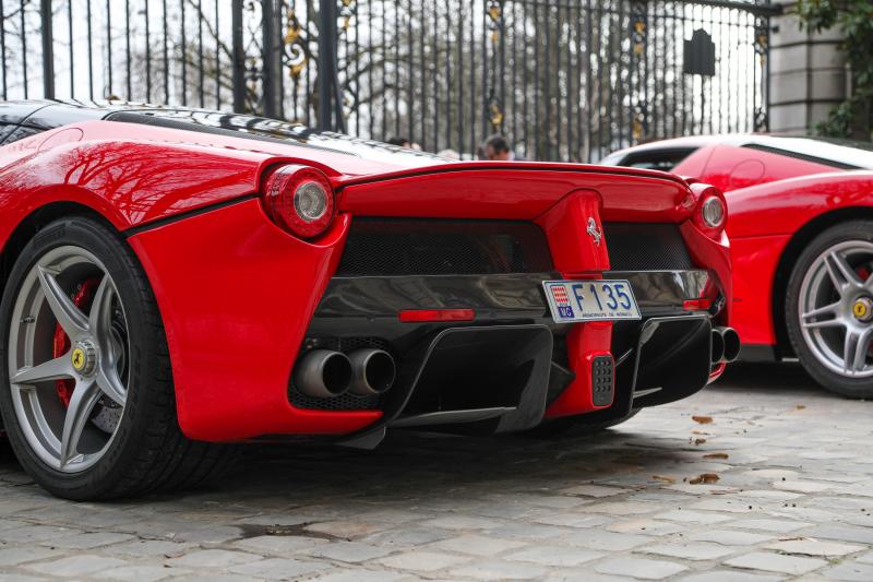  - Ferrari LaFerrari | Nos photos de la belle italienne en vente à Rétromobile 2022
