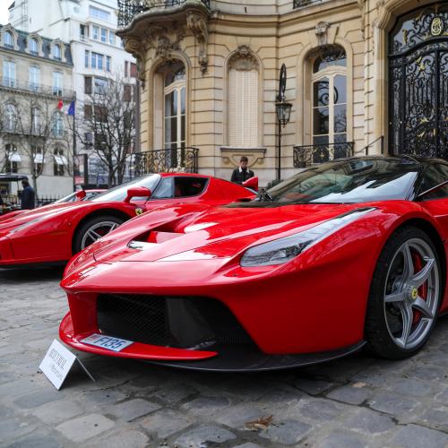 Ferrari LaFerrari | Nos photos de la belle italienne en vente à Rétromobile 2022