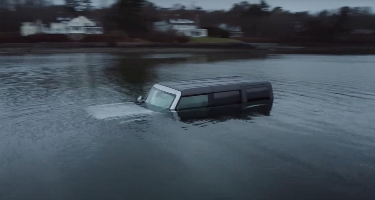 Le propriétaire de ce Ford Bronco n'aurait pas dû ignorer les alertes sur la marée