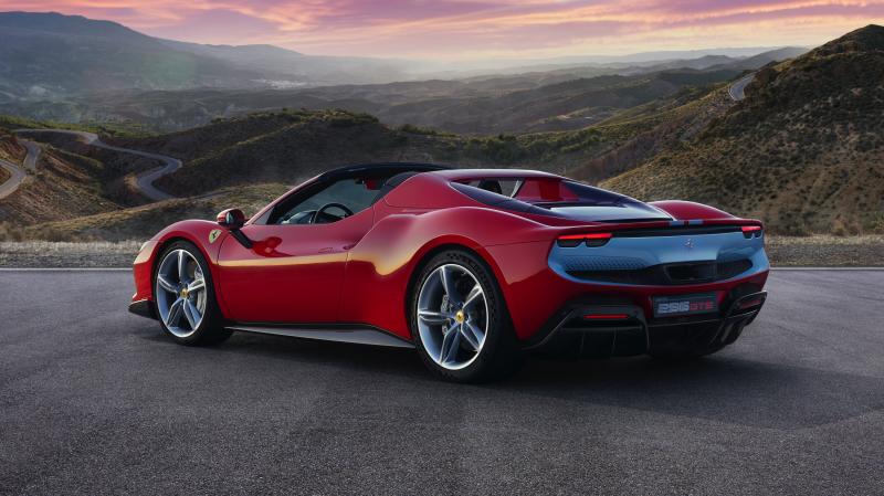 Ferrari 296 GTS | Les photos du modèle extrême Assetto Fiorano