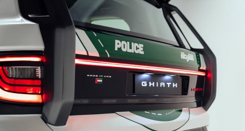 Cet imposant SUV est le nouveau véhicule de patrouille utilisé par la police dubaïote - Ghiath Smart Patrol