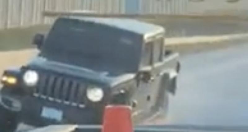  - VIDEO - Cette Jeep est très rapide, même sur trois roues