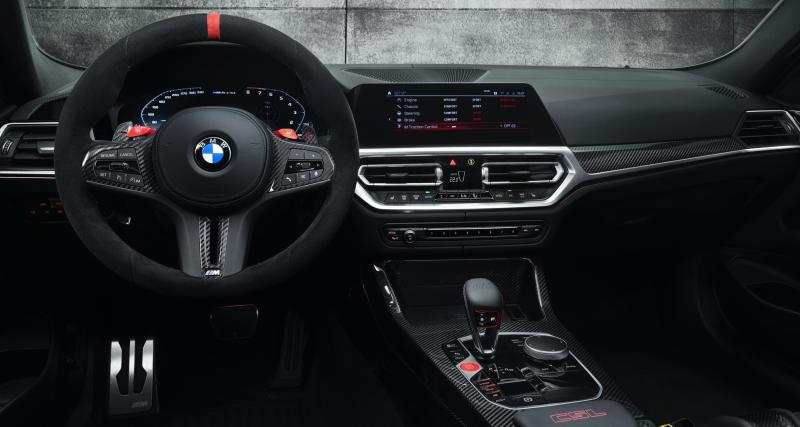 BMW M4 CSL (2022) : allégé et surpuissant, ce monstre est taillé pour la performance sur circuit - Des modes de conduite adaptés à la piste