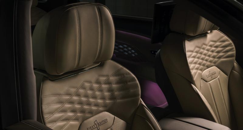Bentley Bentayga EWB Azure First Edition (2022) : une version de lancement encore plus luxueuse - Ambiance cossue à l’intérieur du Bentayga EWB