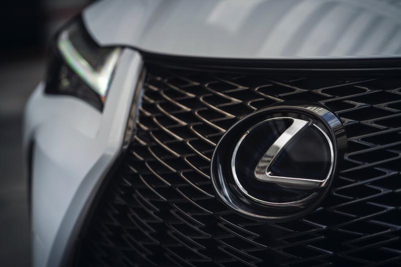 Lexus UX (2022) | Les photos du léger restylage offert au SUV compact 