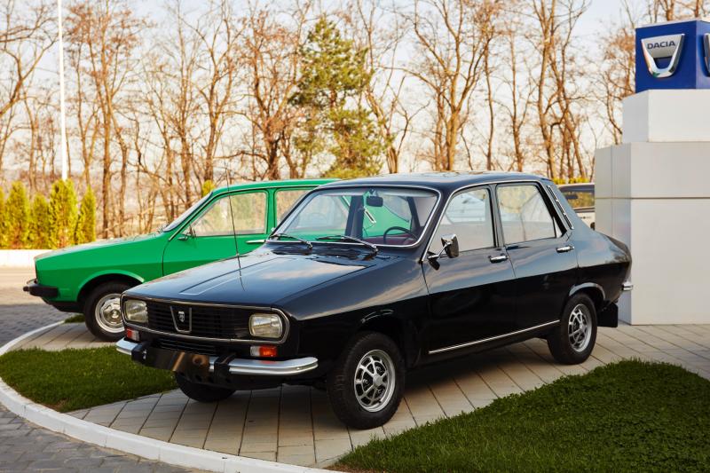  - Dacia 1300 | Les photos de la berline roumaine populaire