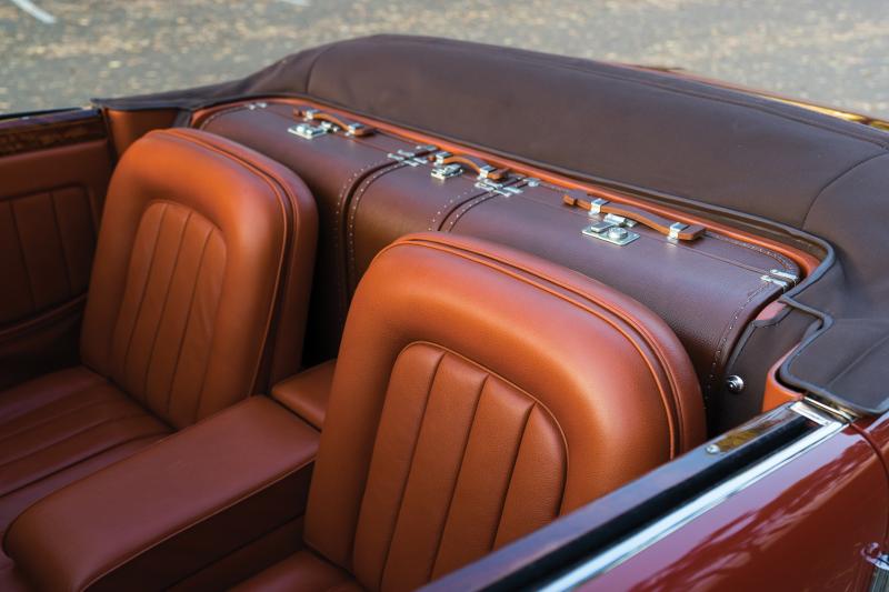  - Bugatti Type 57 Cabriolet | Les photos de la voiture de collection