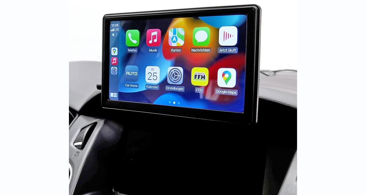Un écran universel avec CarPlay et Android Auto chez Ampire