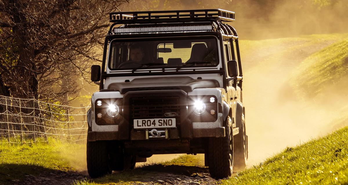 Land Rover Defender Works V8 Trophy II (2022) : une édition exclusive du plus célèbre des franchisseurs
