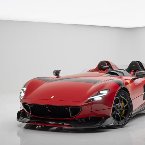 Ferrari Monza SP2 | Les photos du modèle préparé par Mansory