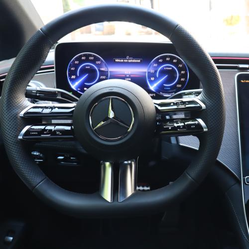 Le système multimédia de la Mercedes-Benz EQE en images