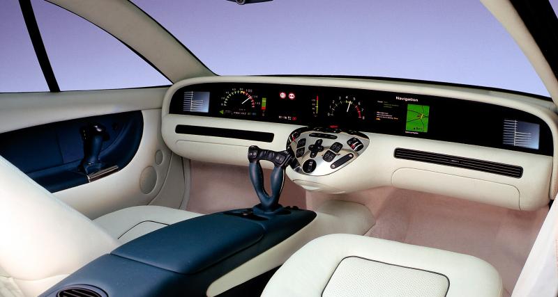  - Ce concept Mercedes à 10 M$ se conduit avec un joystick, imaginez la pression qui pèse sur les épaules de son conducteur
