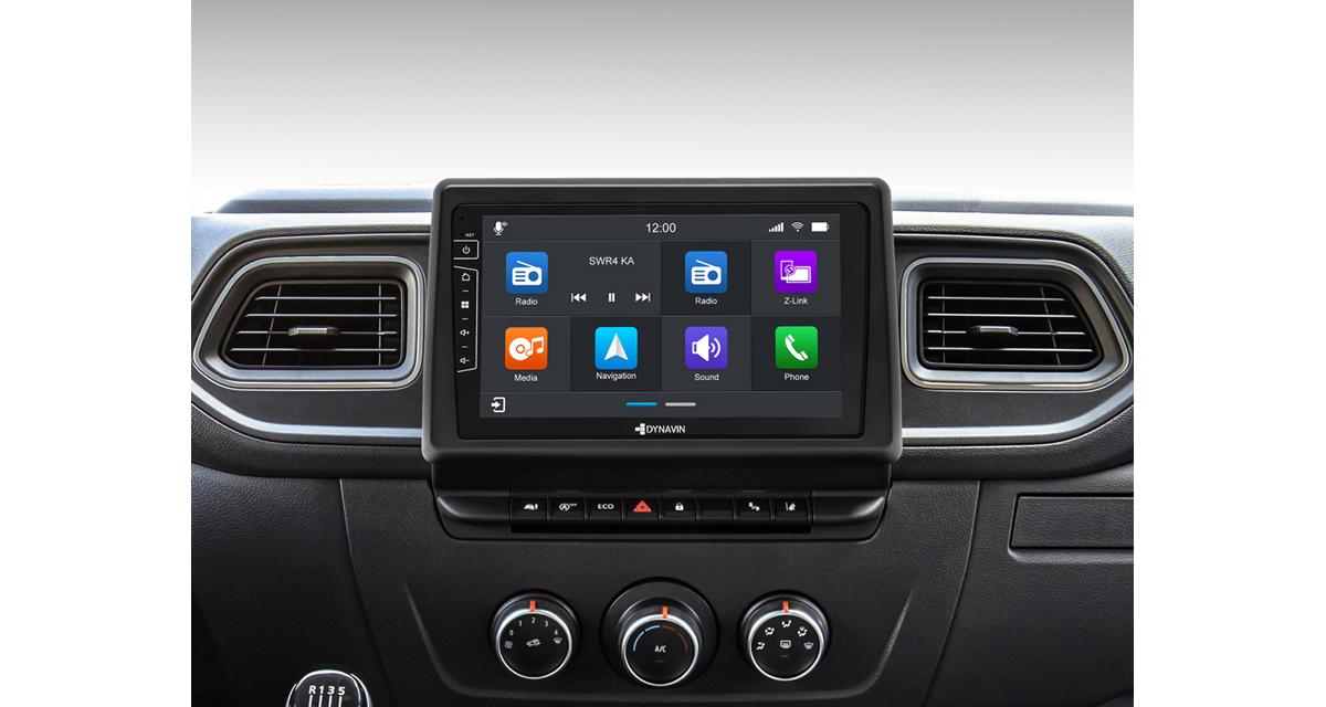 Un autoradio Android avec CarPlay et GPS pour le Renault Master chez Dynavin