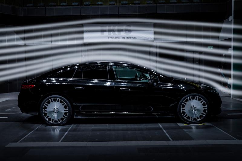  - Mercedes-Benz EQS | Les photos de la berline électrique customisée par Brabus