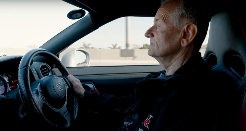  - Il réalise son rêve de vitesse à 75 ans en dépassant les 350 km/h sur un aérodrome