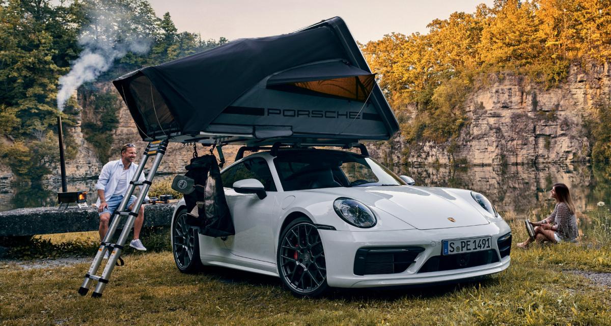 Porsche commercialise une tente pour faire du camping sur le toit de sa 911