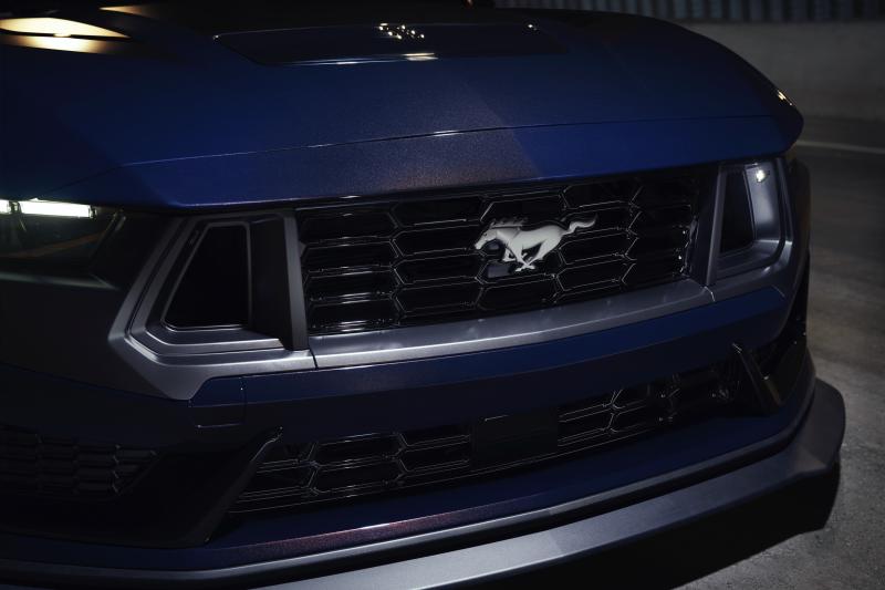 - Ford Mustang | Les photos de la nouvelle variante sportive Dark Horse (2023)