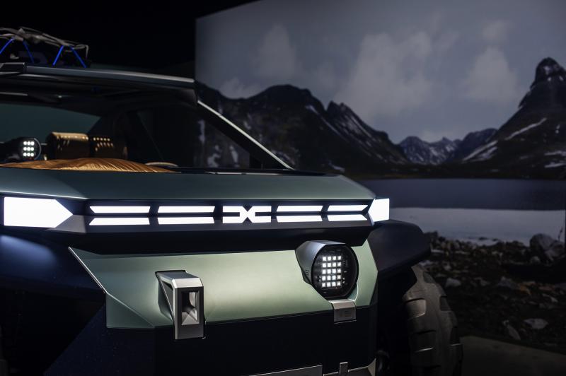  - Dacia Manifesto | Les images du concept car tout-terrain au look futuriste
