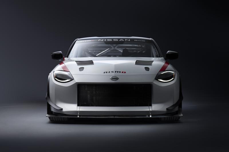  - Nissan Z | Les images de la version de course GT4