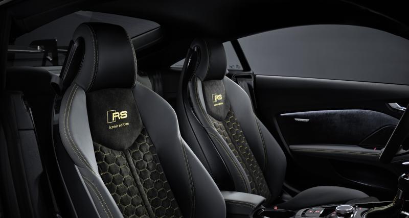 Audi TT RS Coupé Iconic Edition (2022) : un futur collector qui reçoit un kit carrosserie aérodynamique - Audi TT RS Coupé Iconic Edition (2022)