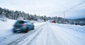 Loi Montagne II : pneus neige, pneus hiver, pneus quatre saisons… Quelles différences, et que choisir ?