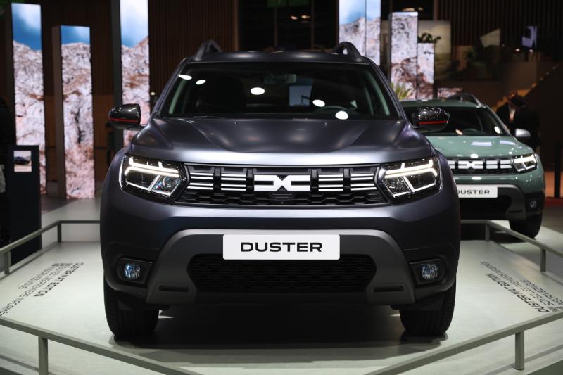  - Dacia Duster | Nos photos de la série spéciale Mat Edition au Mondial de l’Auto