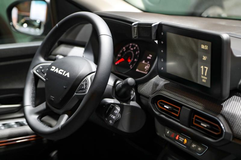  - Dacia Sandero Stepway | Nos photos du restylage de la compacte surélevée au Mondial de l’Auto