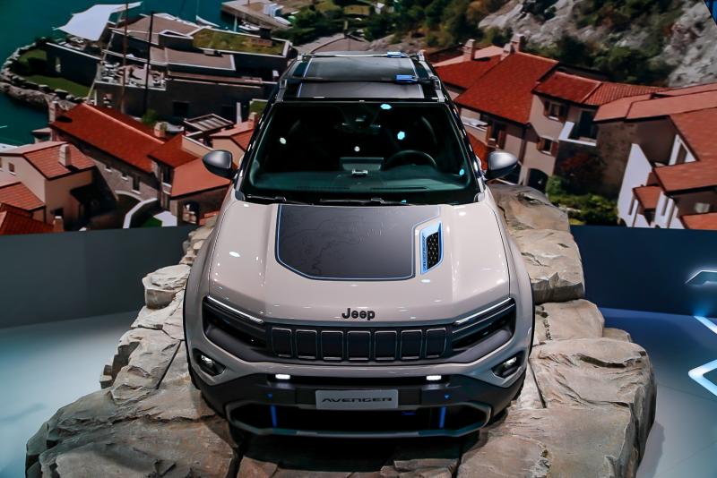  - Jeep Avenger 4xe Concept | Nos photos du concept électrique au Mondial de l’Auto