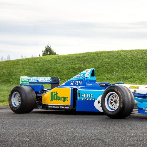 Benetton Renault B195 | Les photos de l’ancienne F1 de Michael Schumacher à vendre
