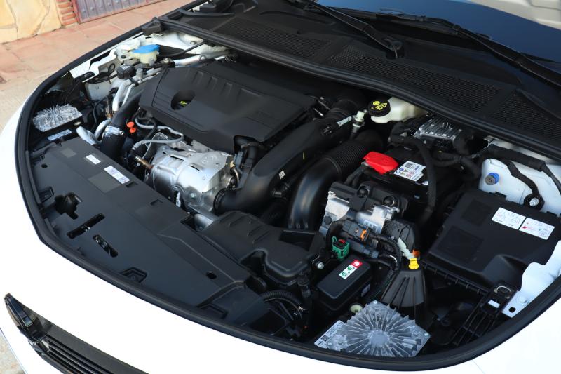 Opel Astra GSe (2023) | Les photos de notre essai de la compacte allemande plug-in hybrid