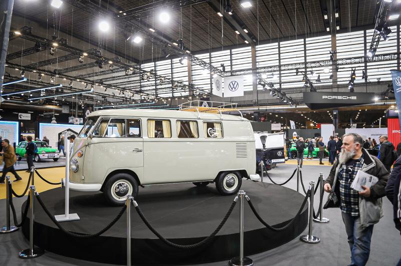 Volkswagen Combi | Nos photos de l’exposition dédiée au célèbre van à Rétromobile