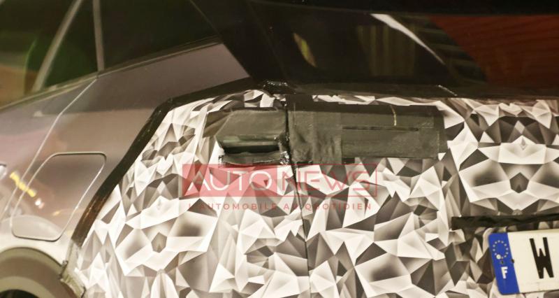 Peugeot 2008 | Les spyshots du restylage du SUV compact