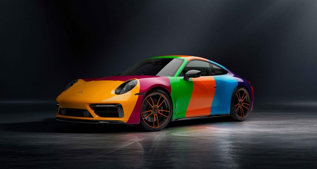 Cette Porsche 911 Carrera GTS arbore sept couleurs différentes, c'est un véritable arlequin