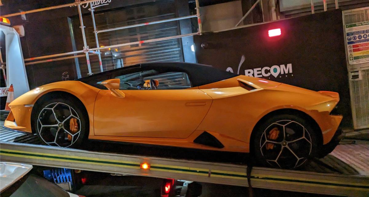 Ces Lamborghini font trop de bruit en ville, la police les saisit