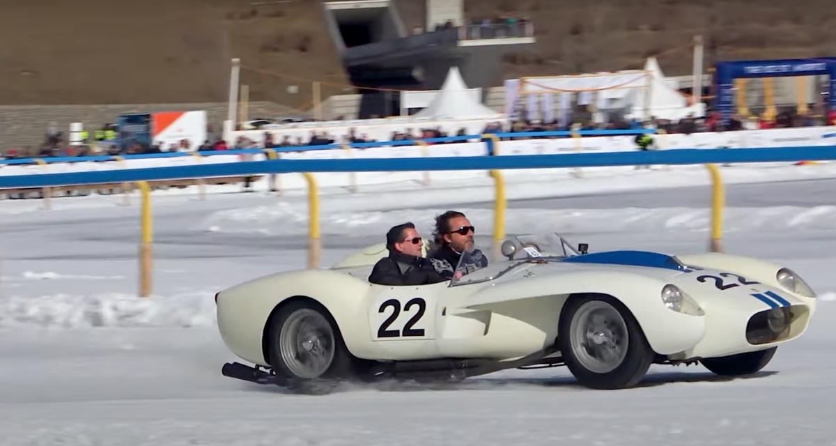 VIDEO - Il conduit une Ferrari d'époque sur la glace, sa valeur est estimée à 40M€