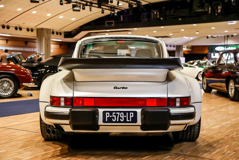 Porsche 911 | Nos photos du modèle Turbo Flachbau vendu par RM Sotheby’s à Paris