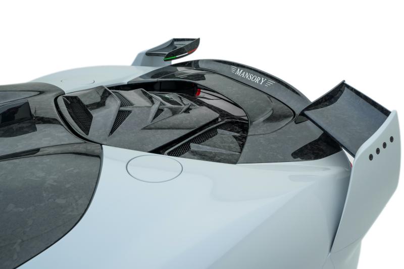 Ferrari SF90 Spider | Les photos du modèle transformé en F9XX Tempesta Celeste par Mansory