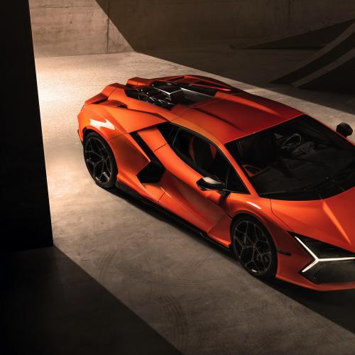Lamborghini Revuelto (2023) | Les photos de la nouvelle supercar hybride rechargeable