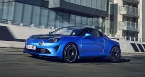 On est monté à bord de l’Alpine A110 R pour l’essayer, quels sont ses points forts et ses points faibles