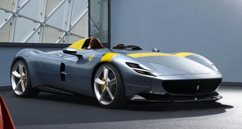La splendide Ferrari Monza SP1 reproduite en Lego, elle se compose de plus de 380 000 briques