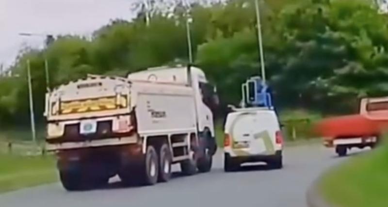 VIDEO - Ce conducteur veut couper la route d'un camion, son utilitaire est retourné comme une crêpe