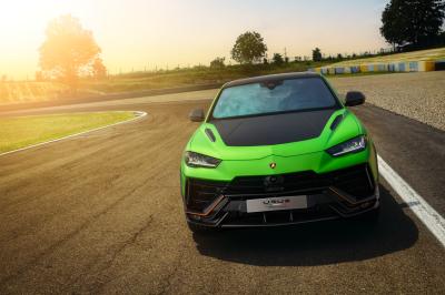 Lamborghini Urus | Les photos de l’édition Performante Essenza SCV12 (2023)