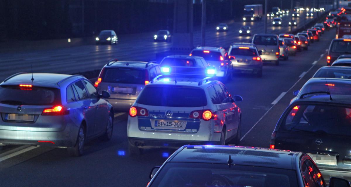 Les 10 voitures de police les plus insolites du monde - Blog