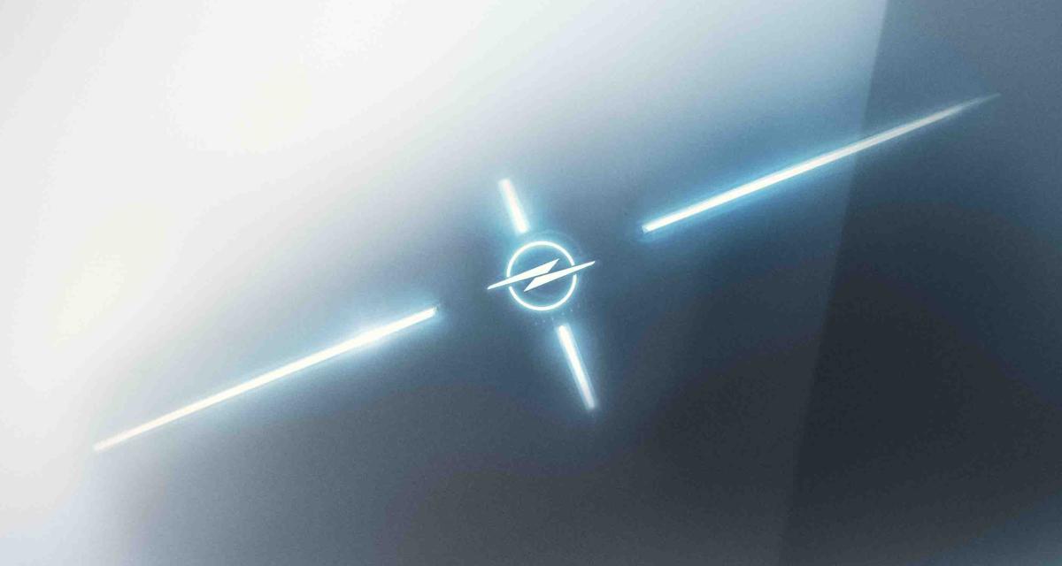 Opel dévoile son nouveau logo, le fameux Blitz symbolise maintenant l'électrification