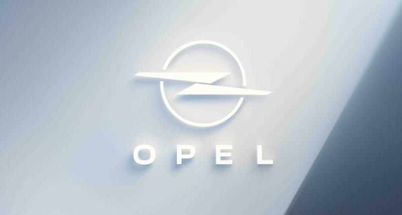Opel dévoile son nouveau logo, le fameux Blitz symbolise maintenant l’électrification - Un logo présenté au public lors du salon de Munich