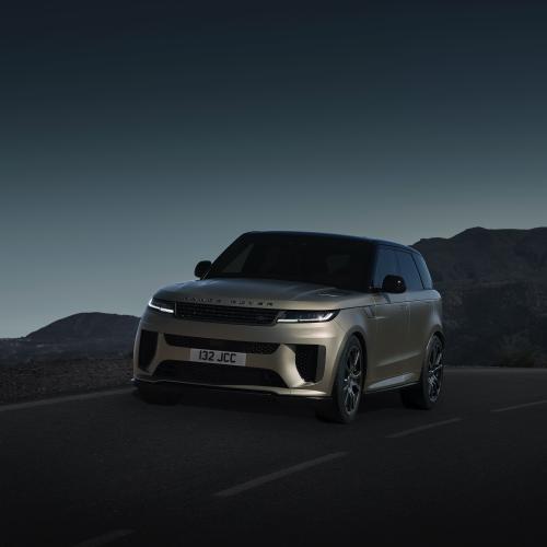 Land Rover Range Rover Sport | Les photos du surpuissant modèle SV (2023)